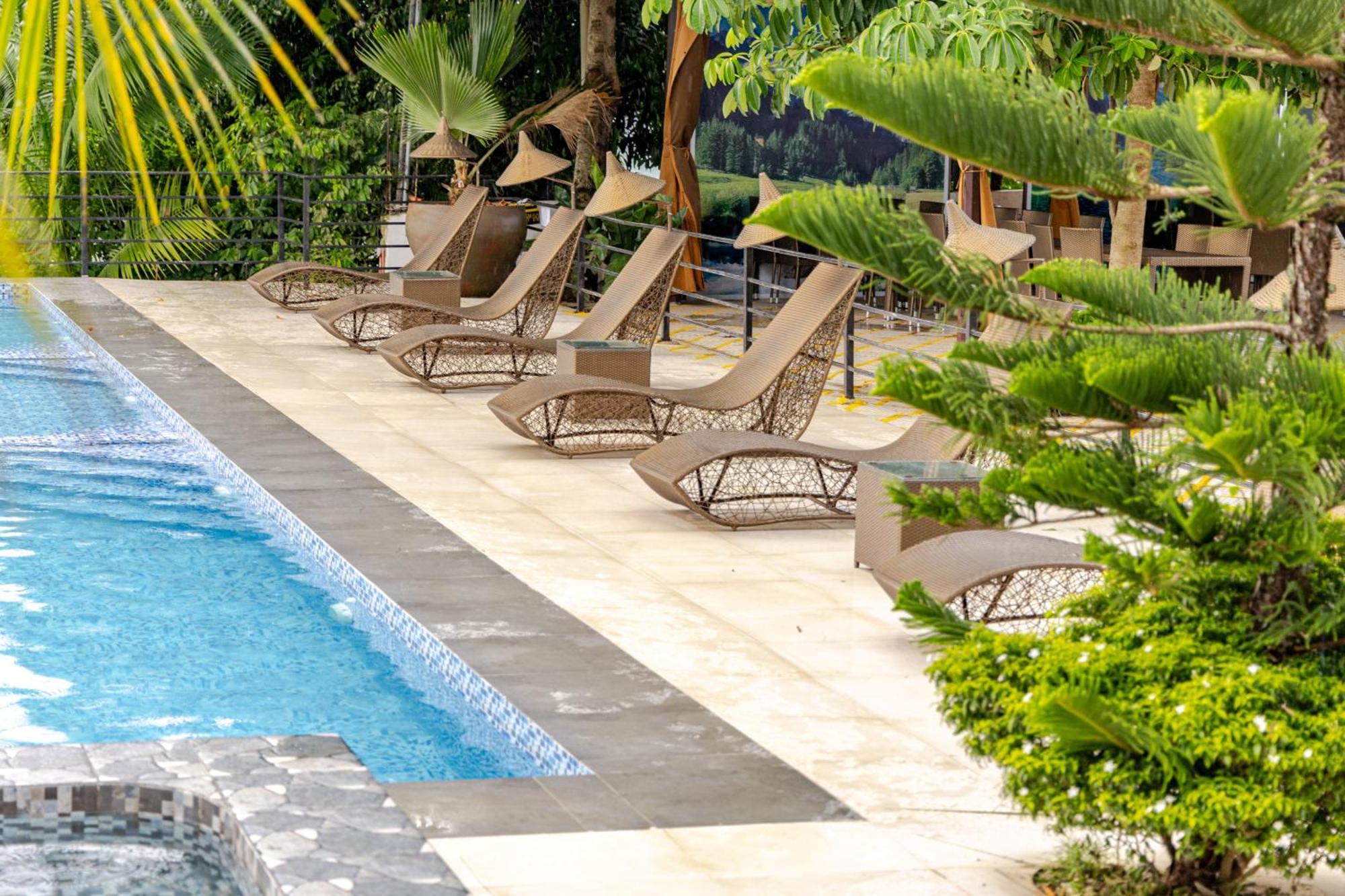 Mabini Sky View Resort Cebu Bagian luar foto
